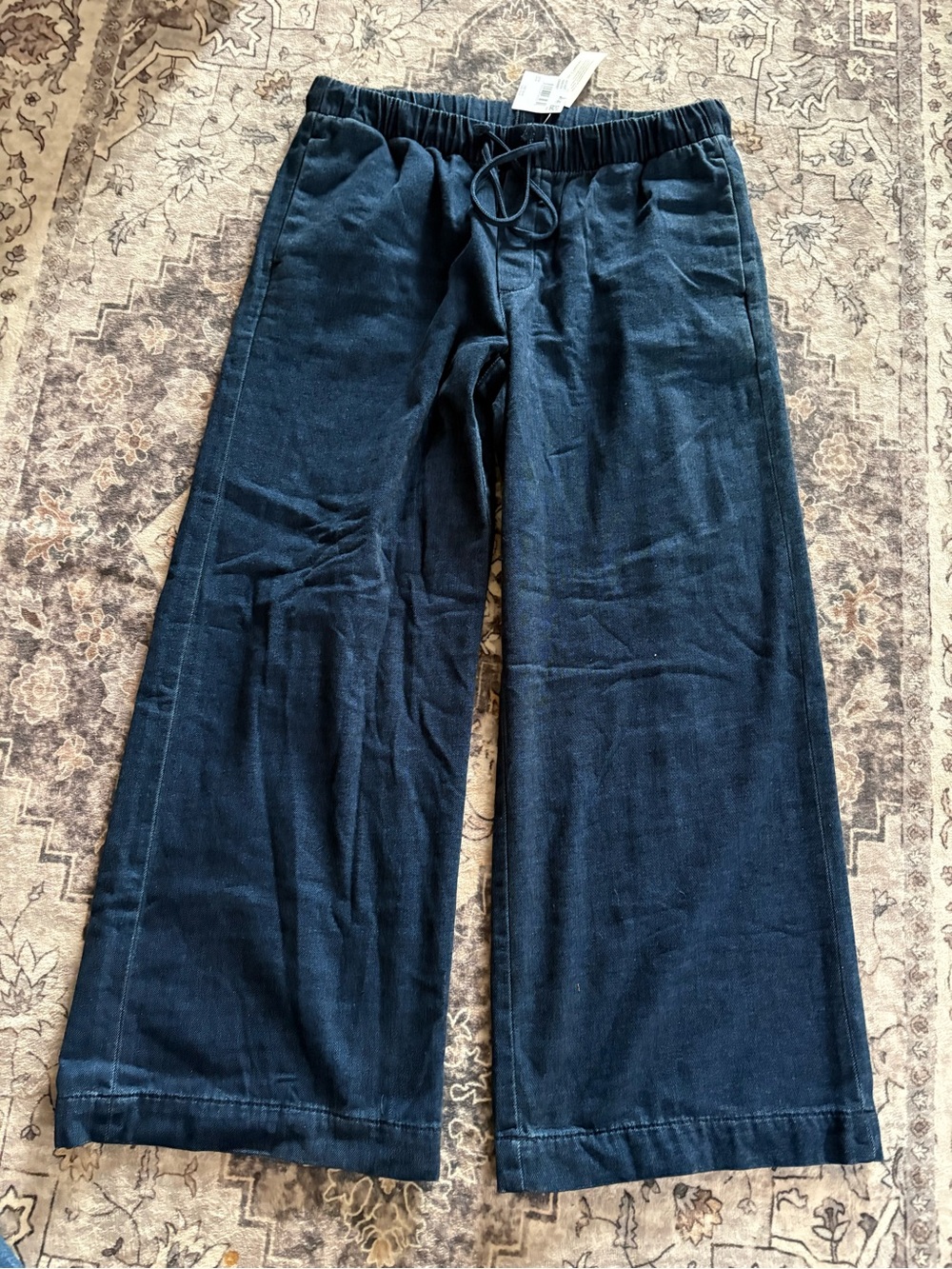 American Eagle Outfitters Dark Blue Wide Leg Jeans, medium NWT